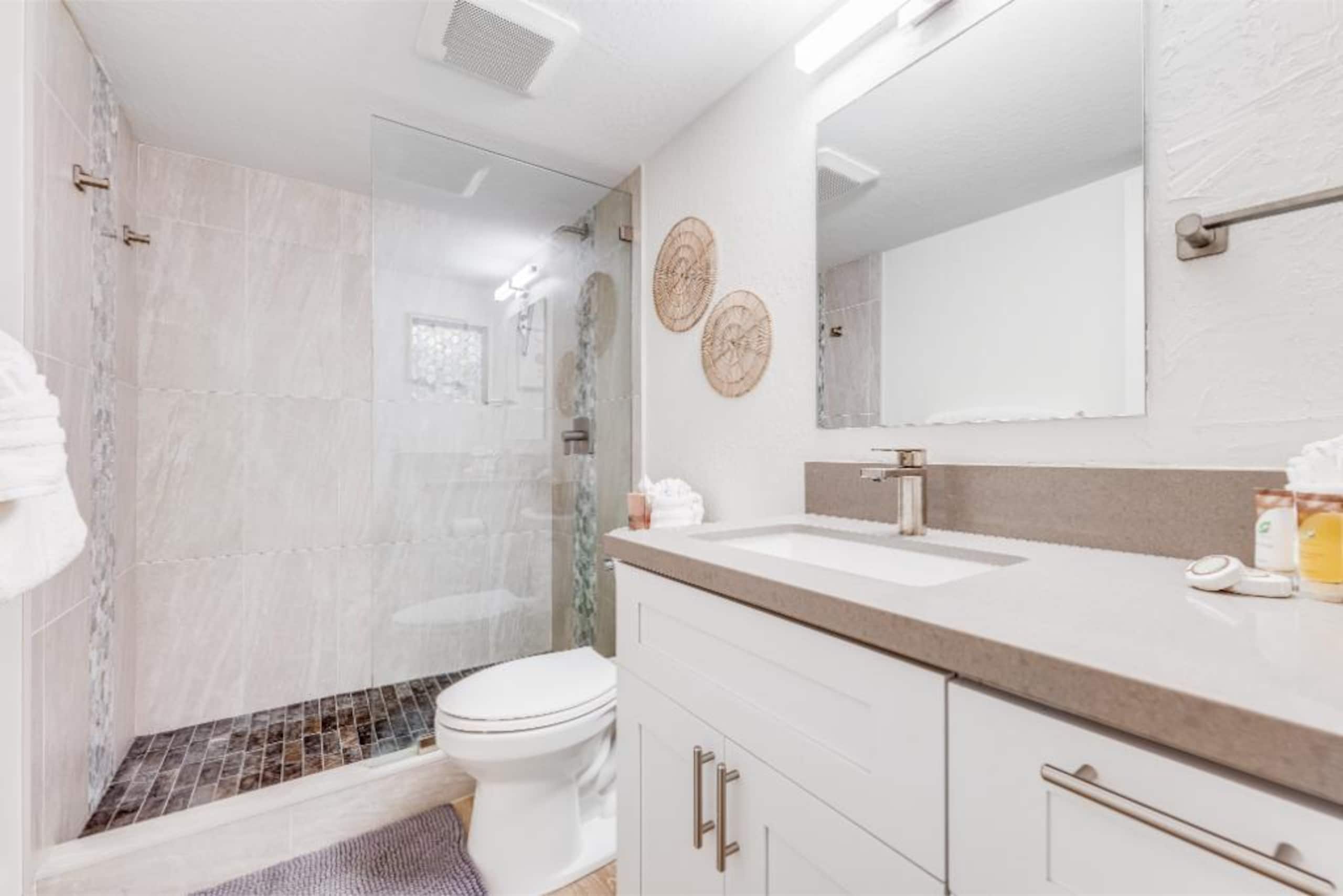 Condo in Kihei · ★5.0 · 1 bedroom · 2 beds · 1.5 baths - Image 19