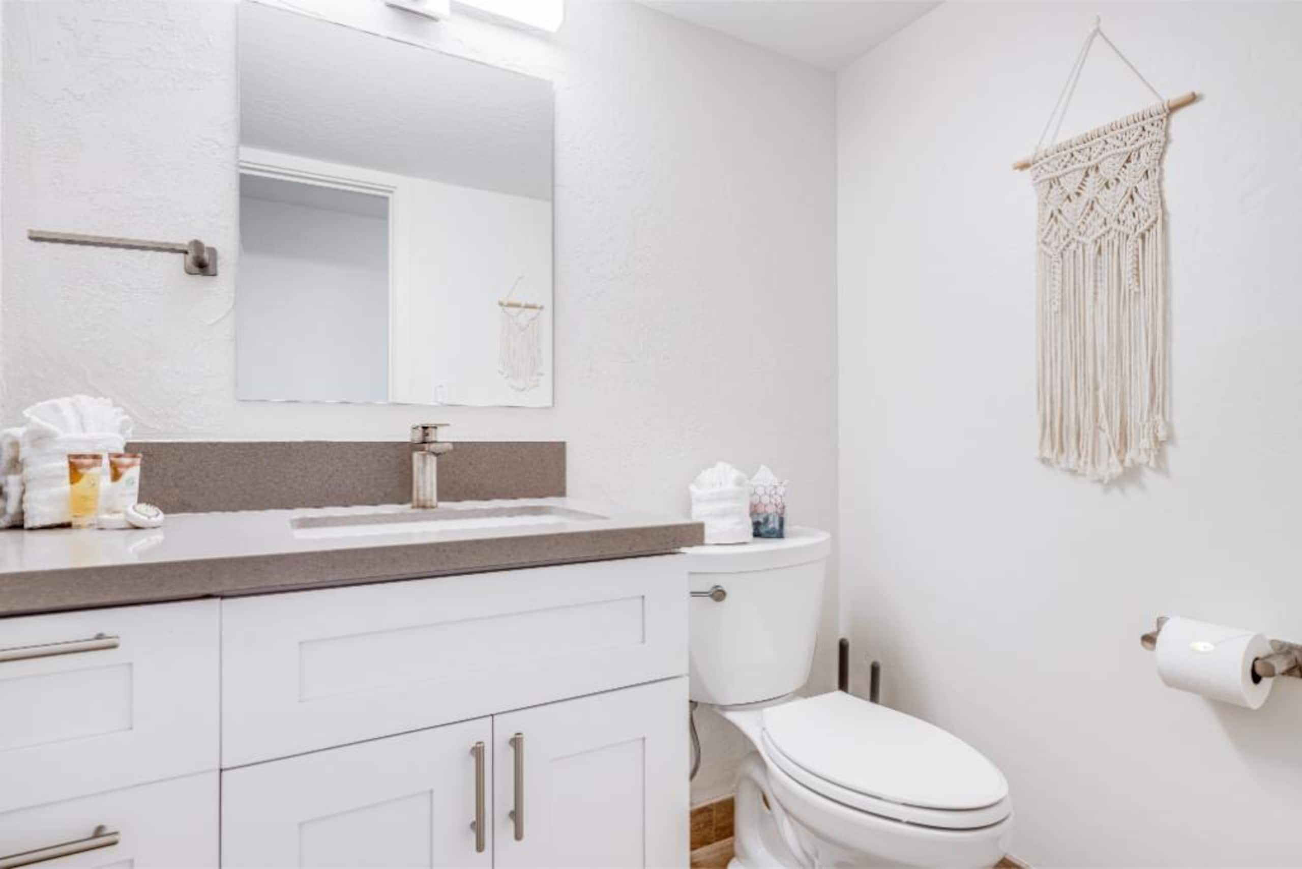 Condo in Kihei · ★5.0 · 1 bedroom · 2 beds · 1.5 baths - Image 20