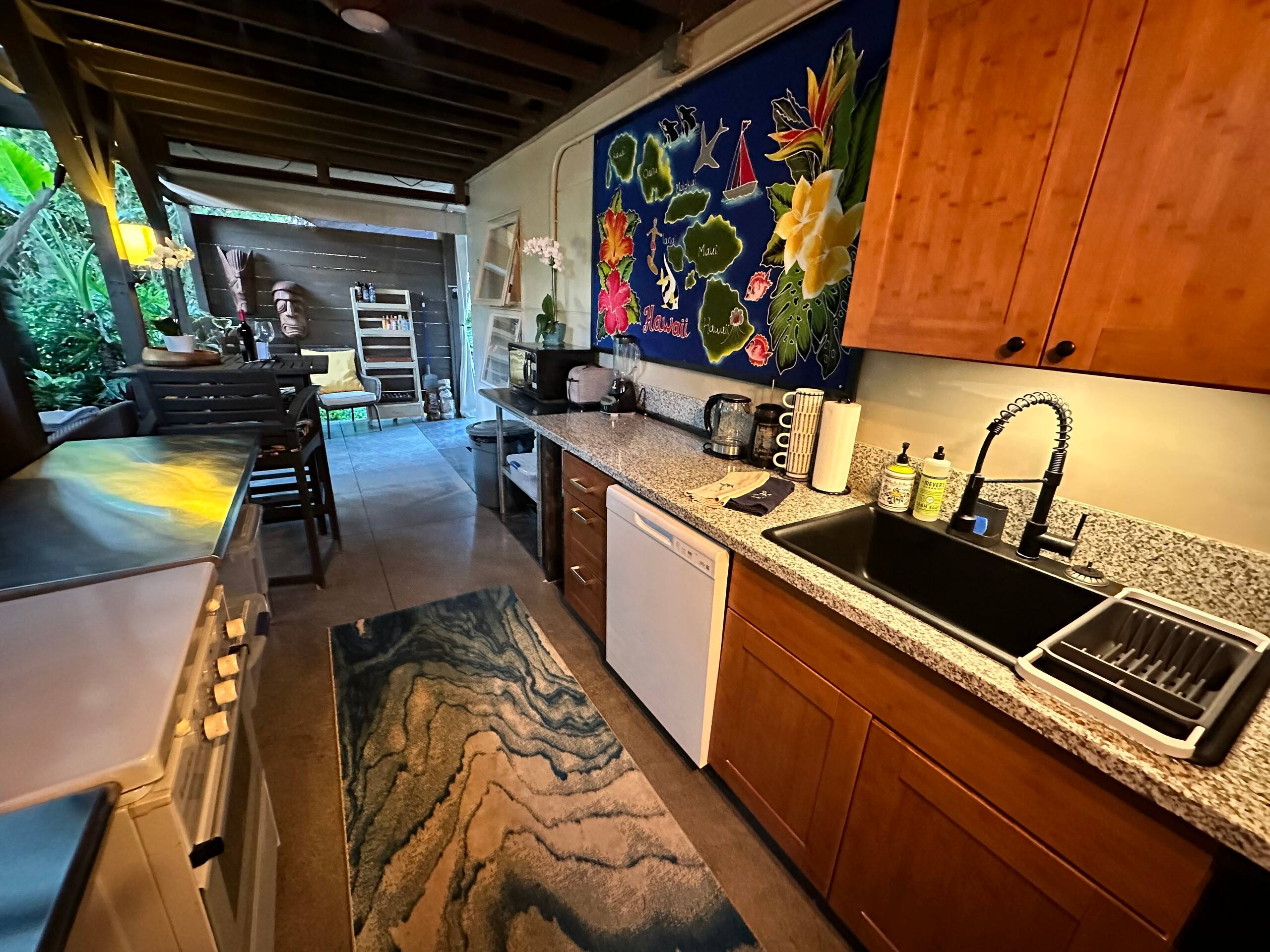 Guesthouse in Pahoa · ★5.0 · 1 bedroom · 1 bed · 1 bath - Image 2