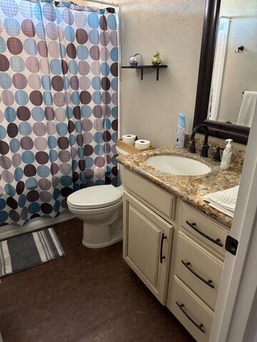 Garden Oasis in Las Vegas gallery image 4