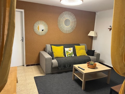 Airbnb performant: New 60 m2 ground floor villa apartment near the beach à La Ciotat
