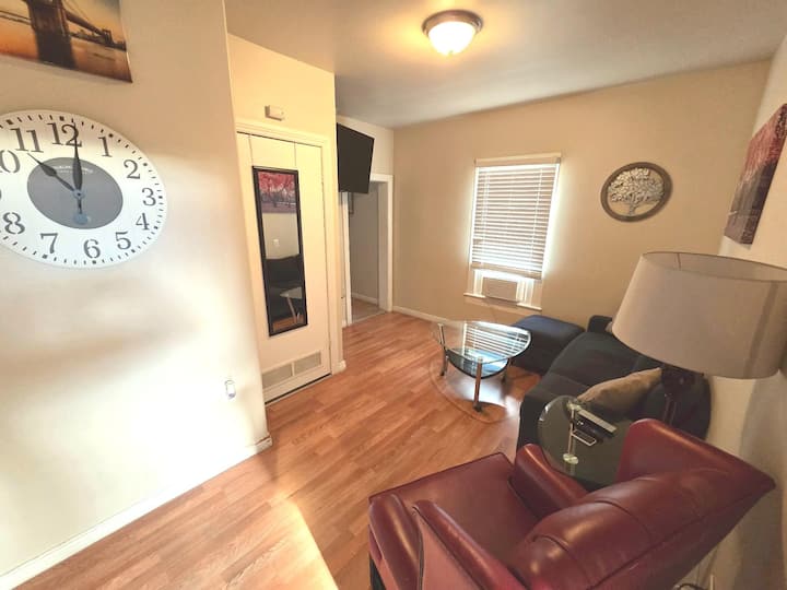 Duplex Close To Downtown Cheyenne - Cheyenne, WY