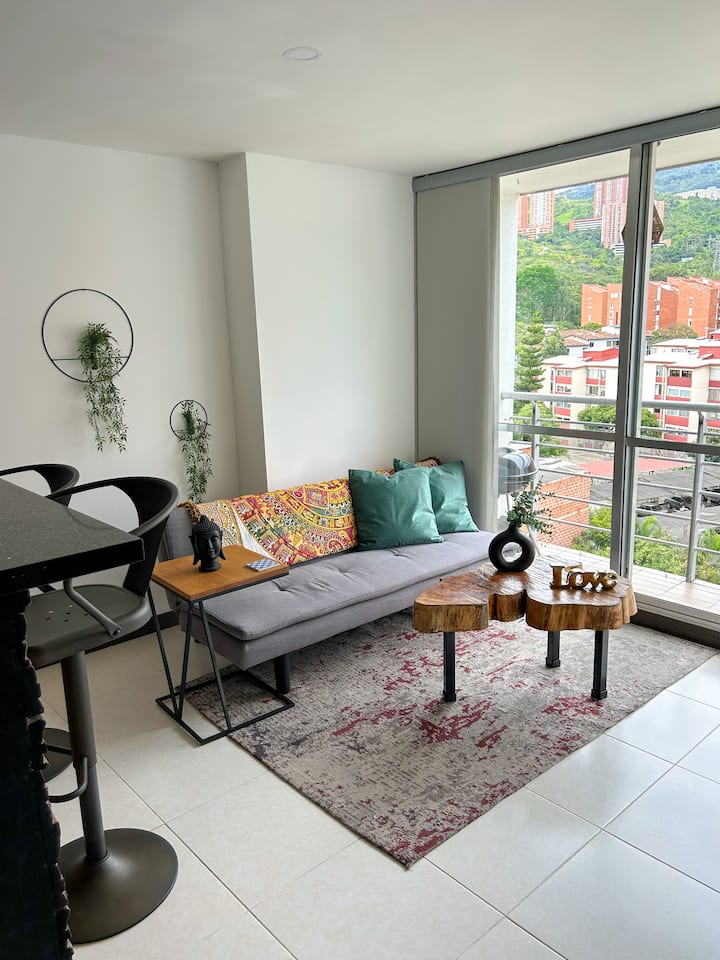 Hermoso Apartaestudio Cerca Al Metro - Medellín, Colombia