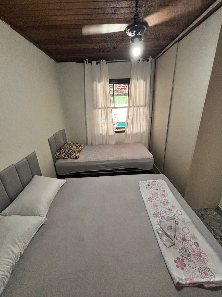 საძინებელი 1