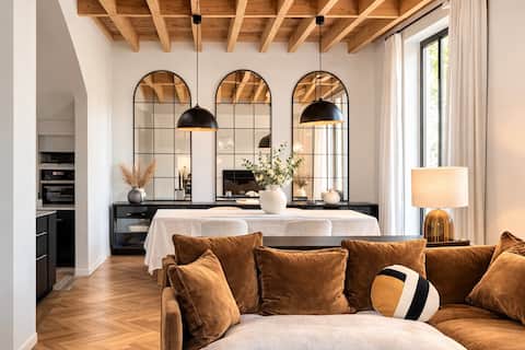 Cozy house and garden easy access to Groupama Stadium