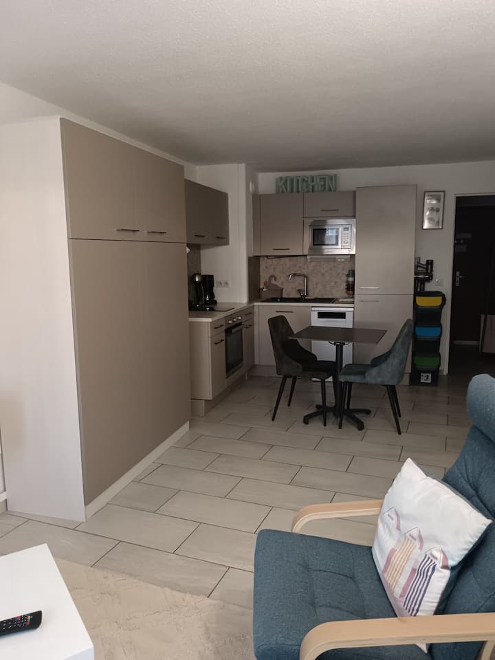Studio 55 Garage Wifi Terrasse Vue Piscine Clim - La Grande-Motte