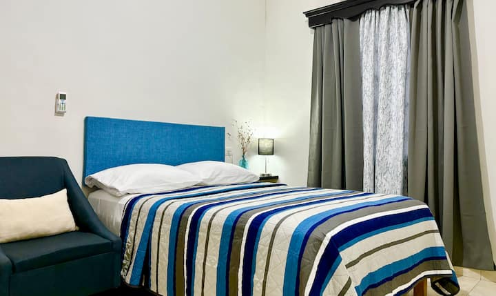 ห้องพัก 3 เครื่องทำความร้อนเตียงคู่เพอร์เคโรโซฟา