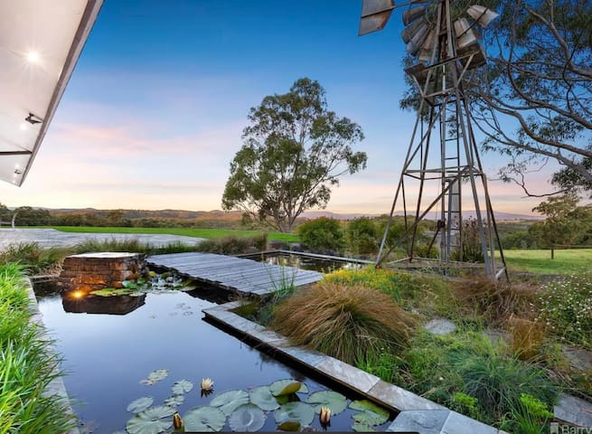 The View premium country retreat