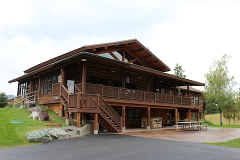 Large 5 Bedroom House with Loft on Beautiful Ranch