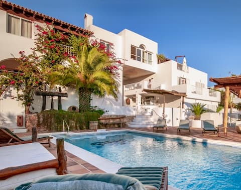 Casa Datscha IBIZA SeaviewVilla, Up to 14 Bedrooms
