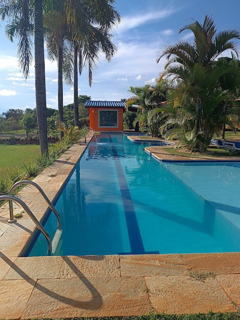 Refuge in Brasília, Recanto das Cores