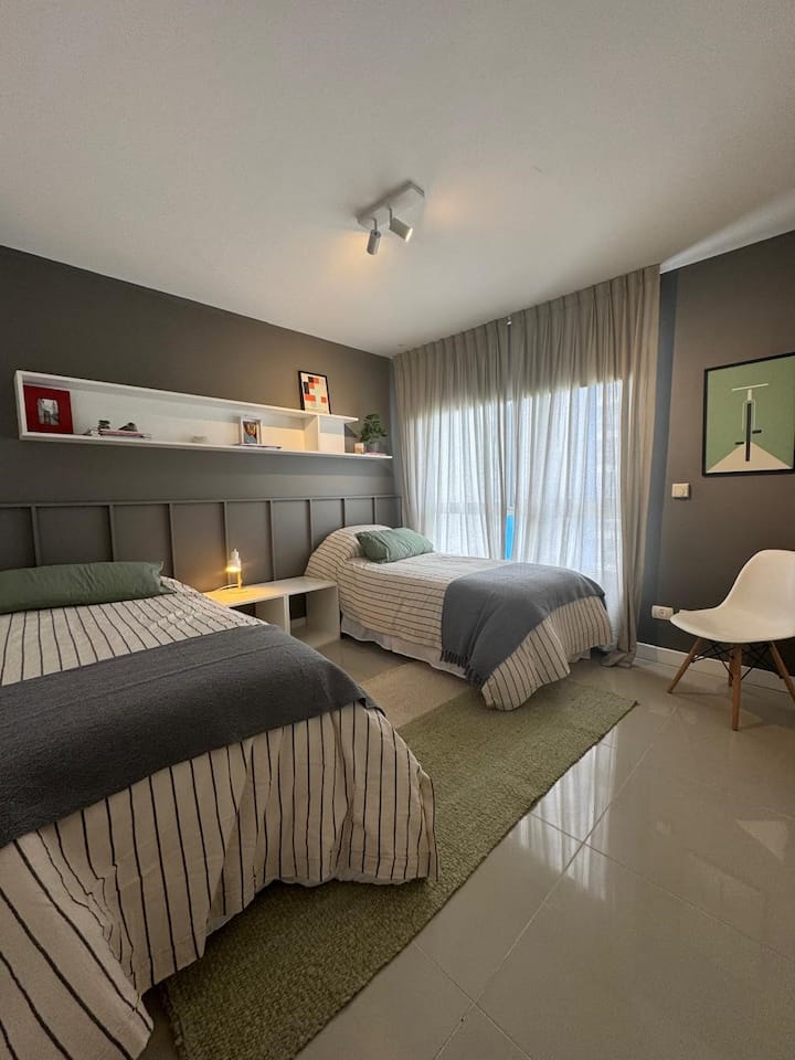 غرفة النوم 2