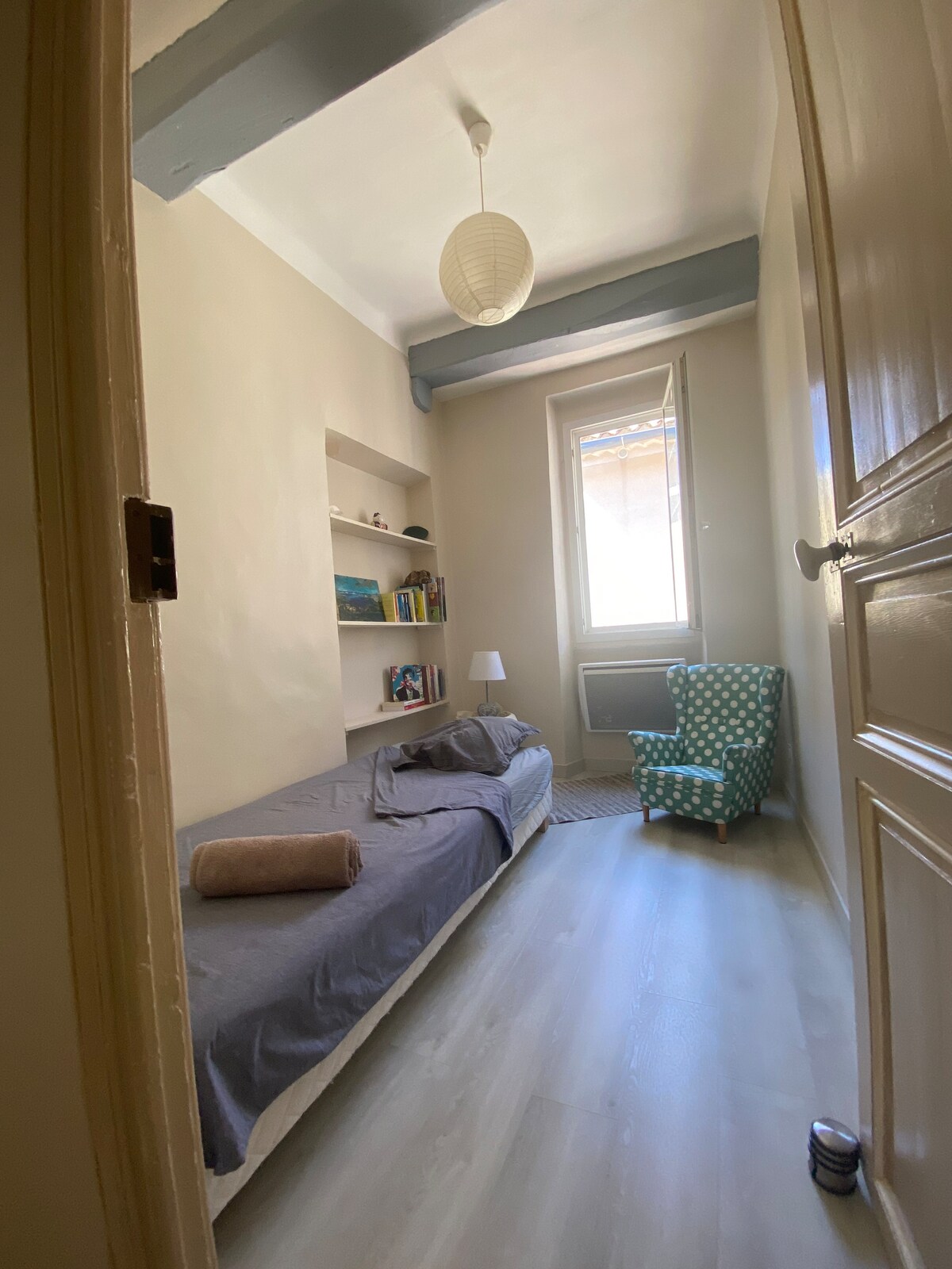 საძინებელი 1