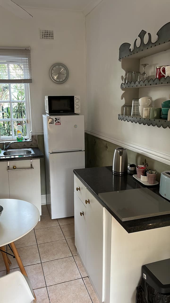 28 Riverview Flatlet - Durban