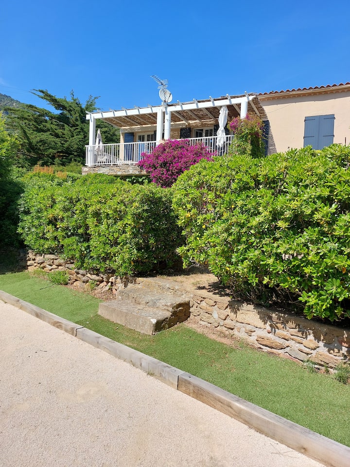 Maison Climatisée à 150m De La Plage - Bormes-les-Mimosas