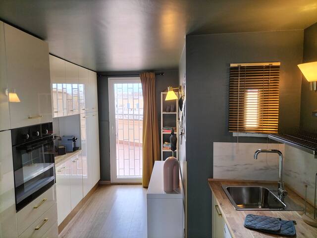 Cavour Skyview Penthouse gallery image 4