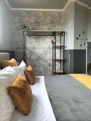 Cavour Skyview Penthouse gallery image 3