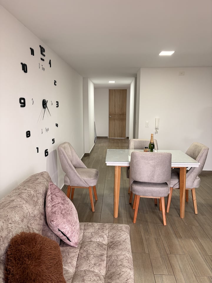 Hermoso Apartamento Nuevo En Centro De Moniquira - Moniquirá