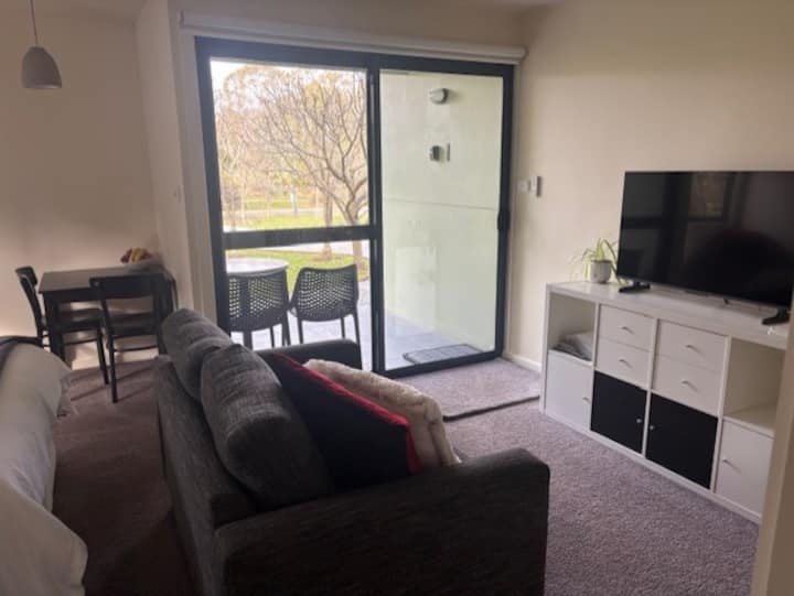 Trentham Lake Villas - Lake View - Trentham