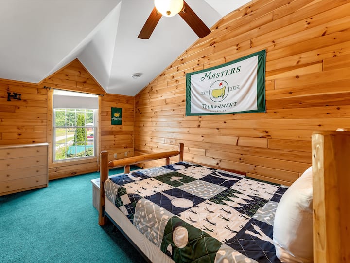 Golf Room