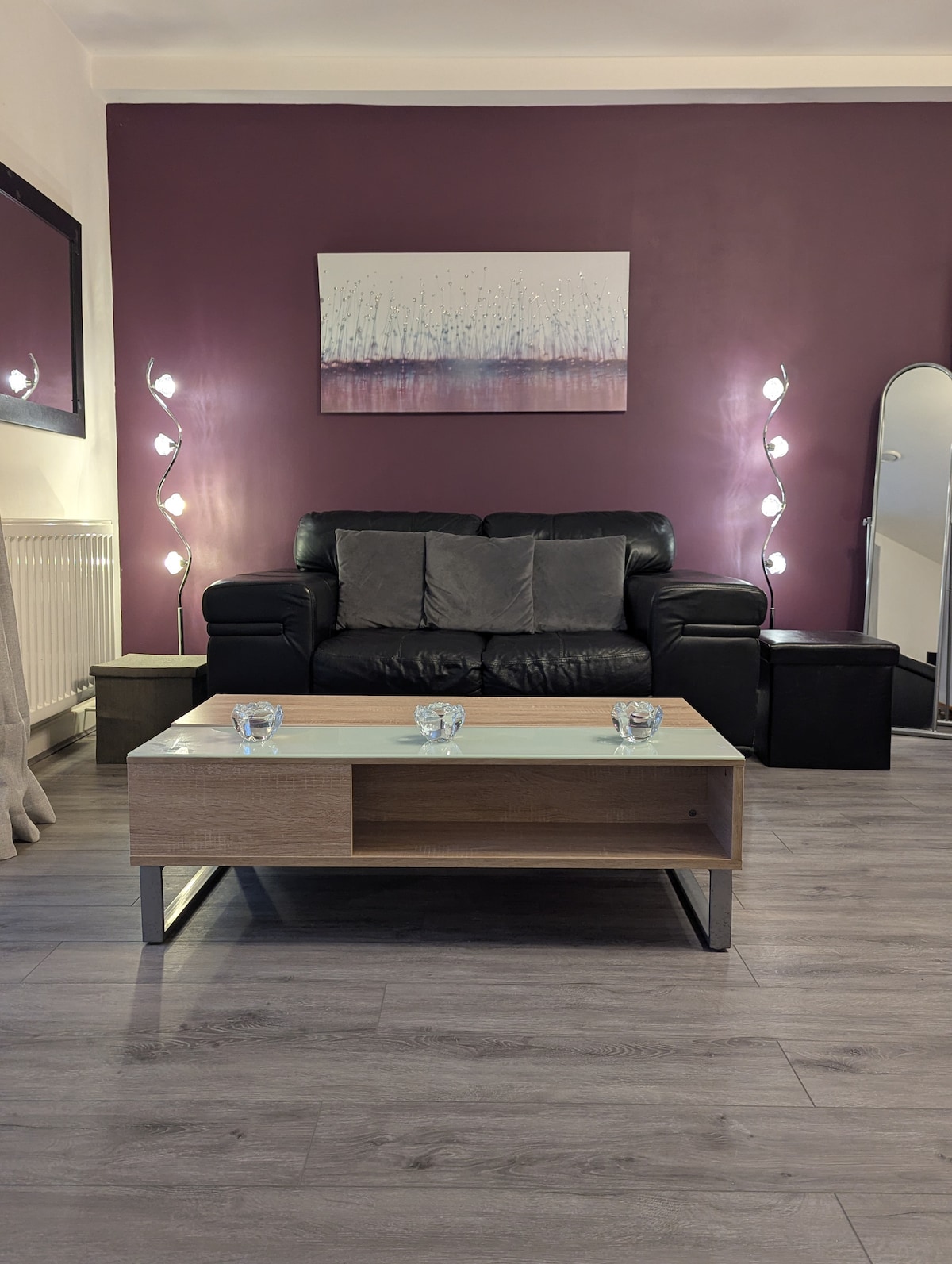 Popular Airbnb listing: The Mess, Ground floor 1 bed Studio Apartment in Somerset