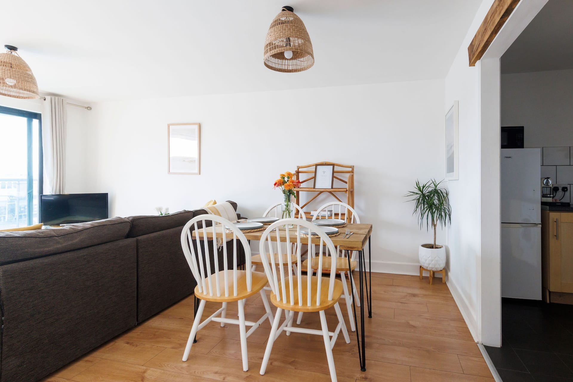 Bright, sunny and spacious flat #3