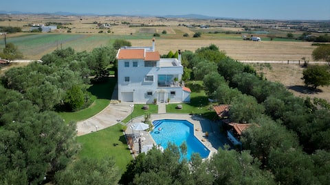 Private pool villa with big garden and parking