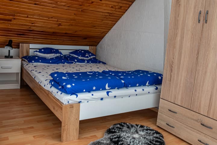 Dhomë gjumi 2