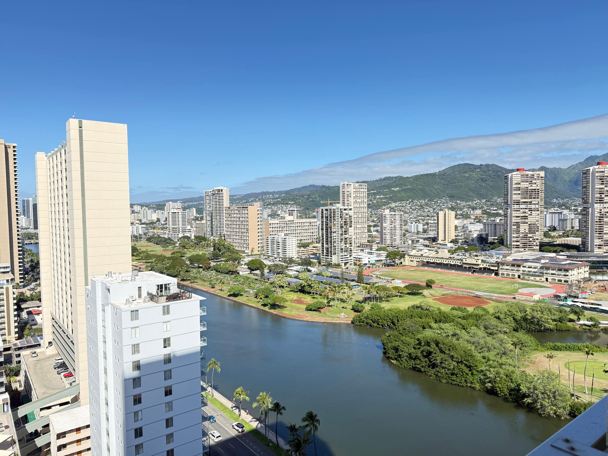Condo in Honolulu · ★4.84 · Studio · 2 beds · 1 shared bath - Image 34
