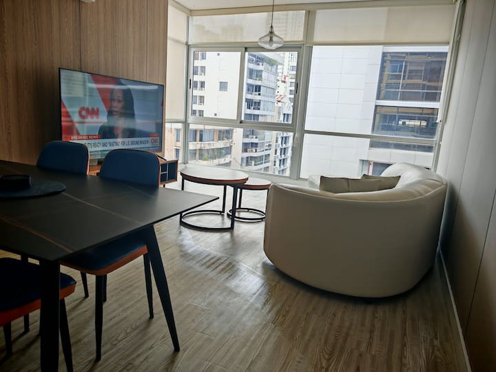 Lovely 2 Bedroom Apartment With Swimming Pool - Panama