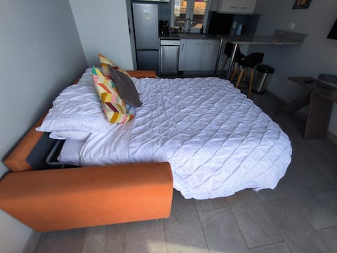 Successful Airbnb property: Pet-Friendly Hladna Uvala Gem: Pool & Sea Views in Kunje