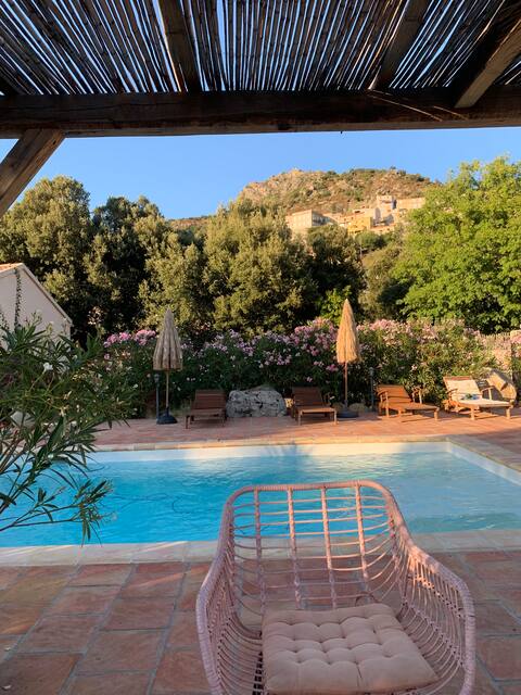 Villa Pietralba pool, Haute-Corse,