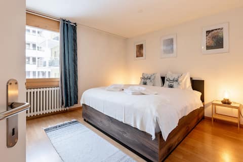 Top Airbnb: Stylish 100 m²/Central/almost Wifi & fully equipped in Arosa