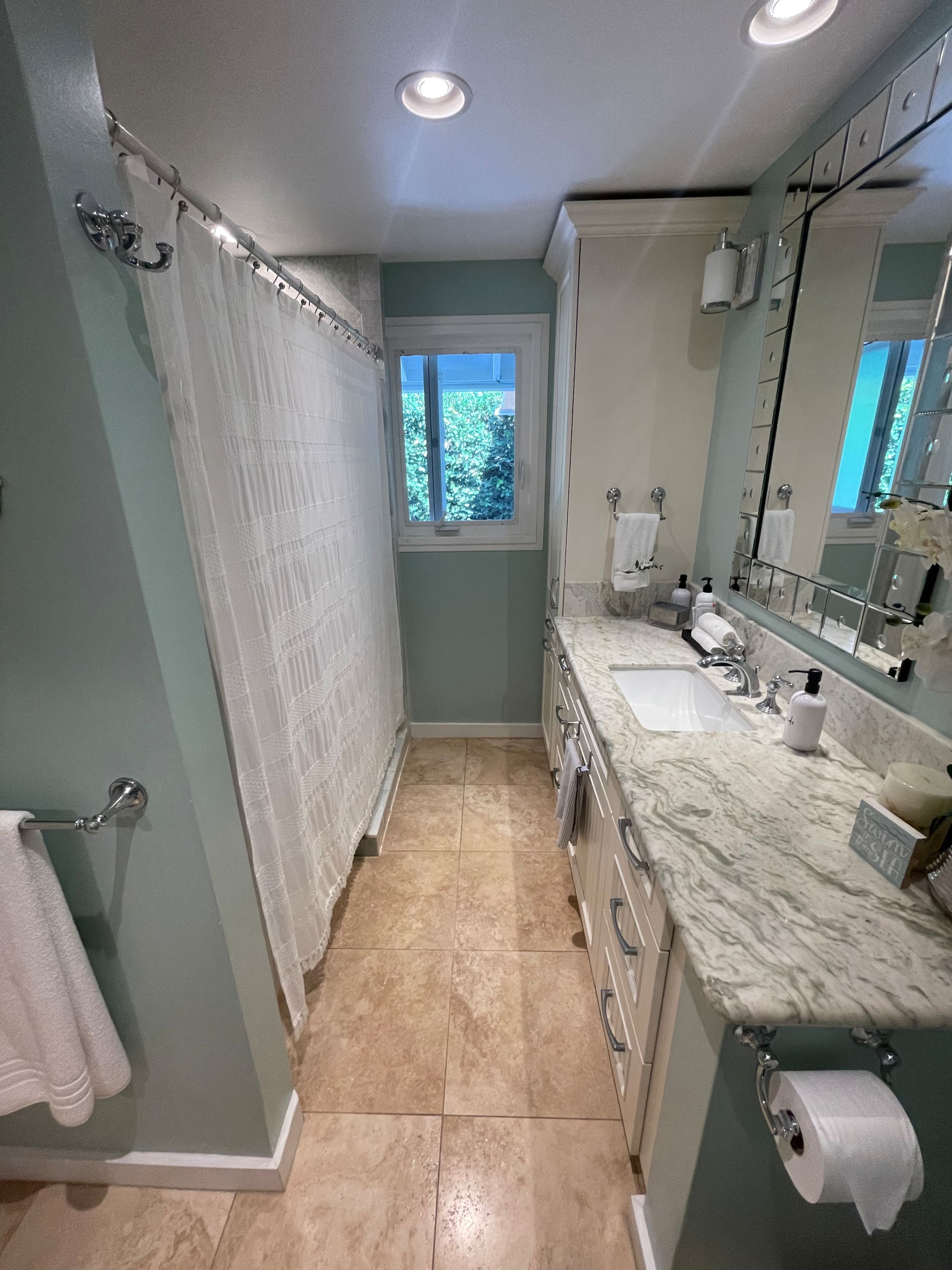 Place to stay in Kailua · ★4.96 · 1 bedroom · 1 bed · 1 private bath - Image 23
