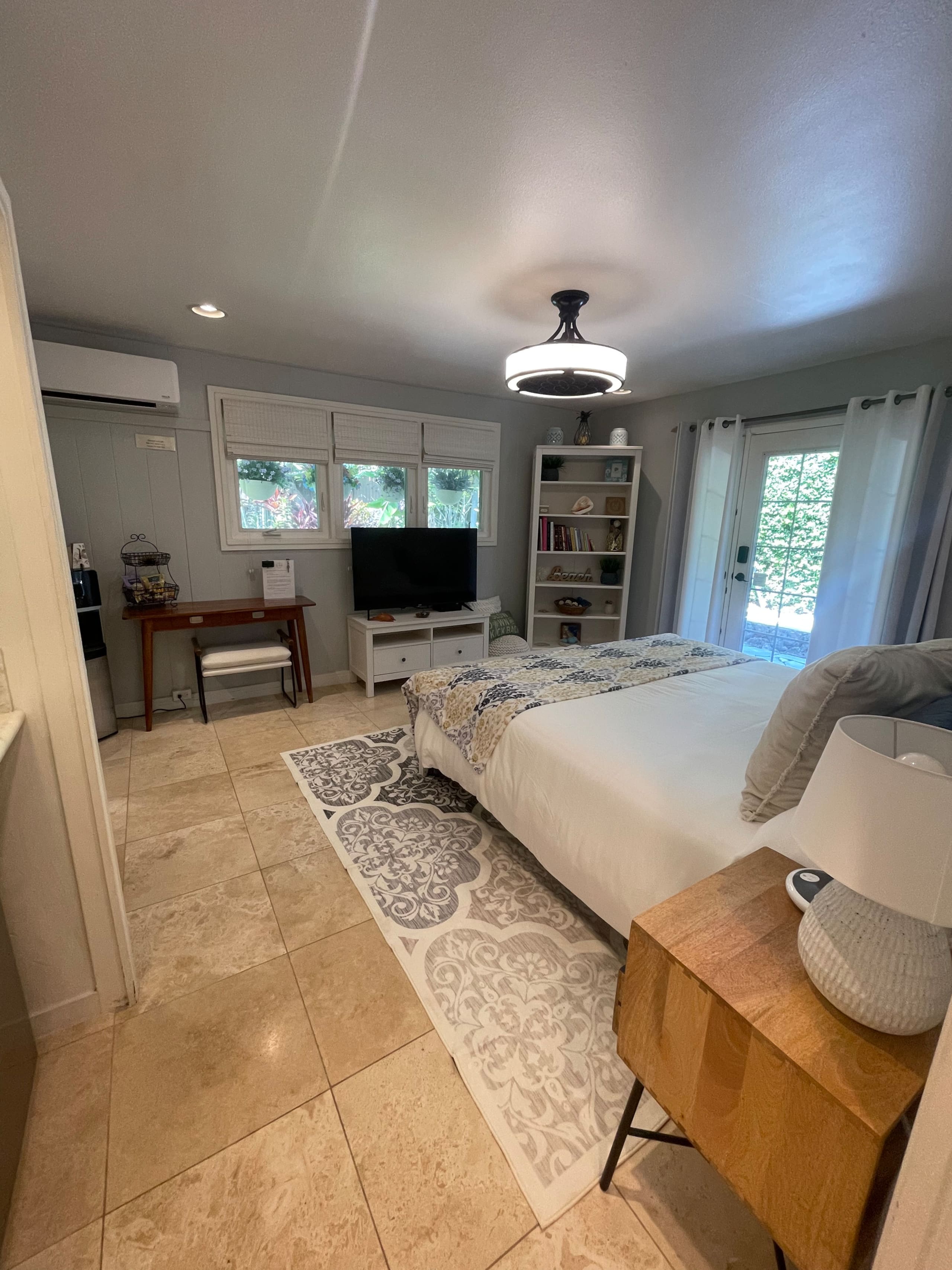 Place to stay in Kailua · ★4.96 · 1 bedroom · 1 bed · 1 private bath - Image 9
