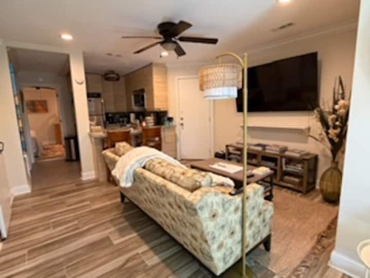 Perfect 1-bedroom Guest Suite - Great Amenities! - Charleston, SC