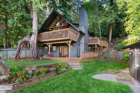 Lake Washington Getaway in Kirkland