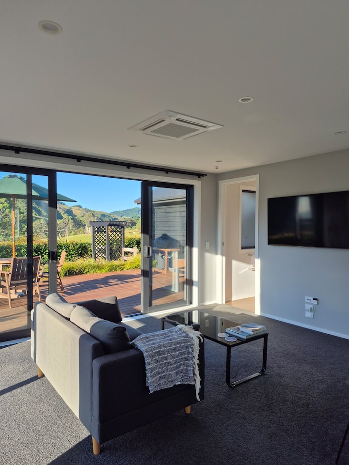Modern Rural Living - Upper Hutt