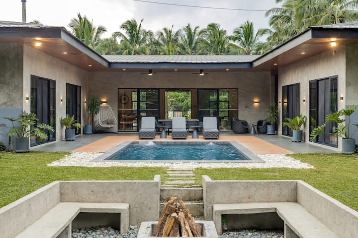 Your own private villa Casa Fariñas Alfonso Cavite