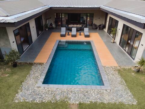 Your own private villa Casa Fariñas Alfonso Cavite