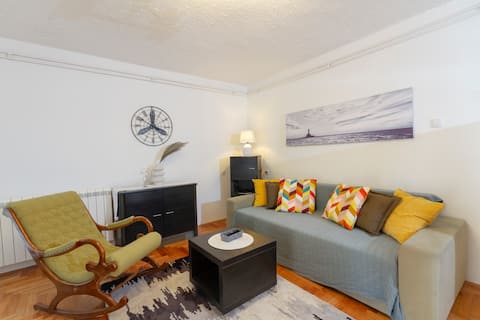 Popular Airbnb listing: Beach apartment Petra "6" +free parking in Grad Pula