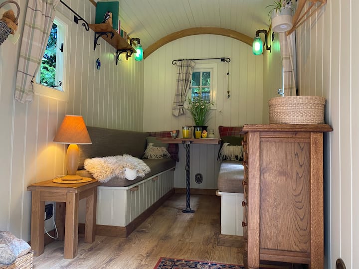 Rural Woodland Retreat In Nature - Yorkshire