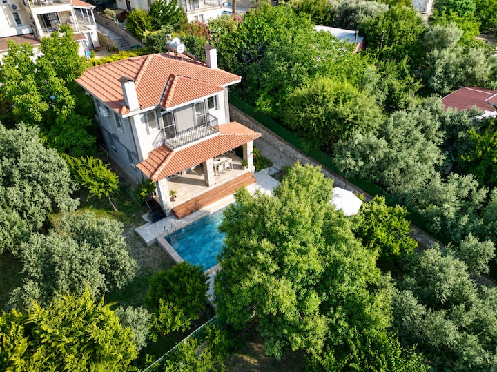 Fetihiye/ölüdeniz'de 3+1 Müstakil Villa(2) - Ölüdeniz