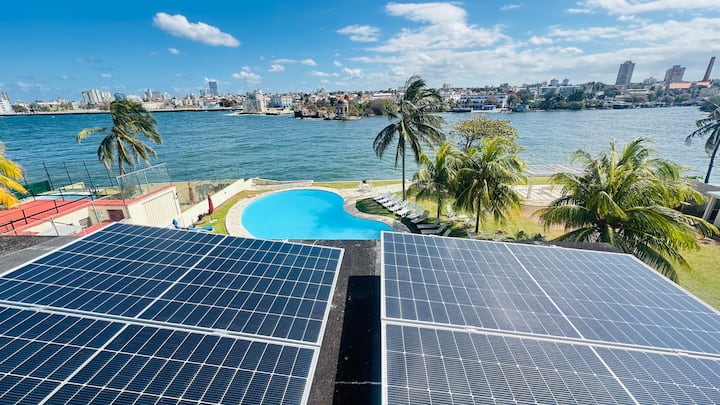 Luxury miramar (solar panel, battery, inversor) - Casa particulars