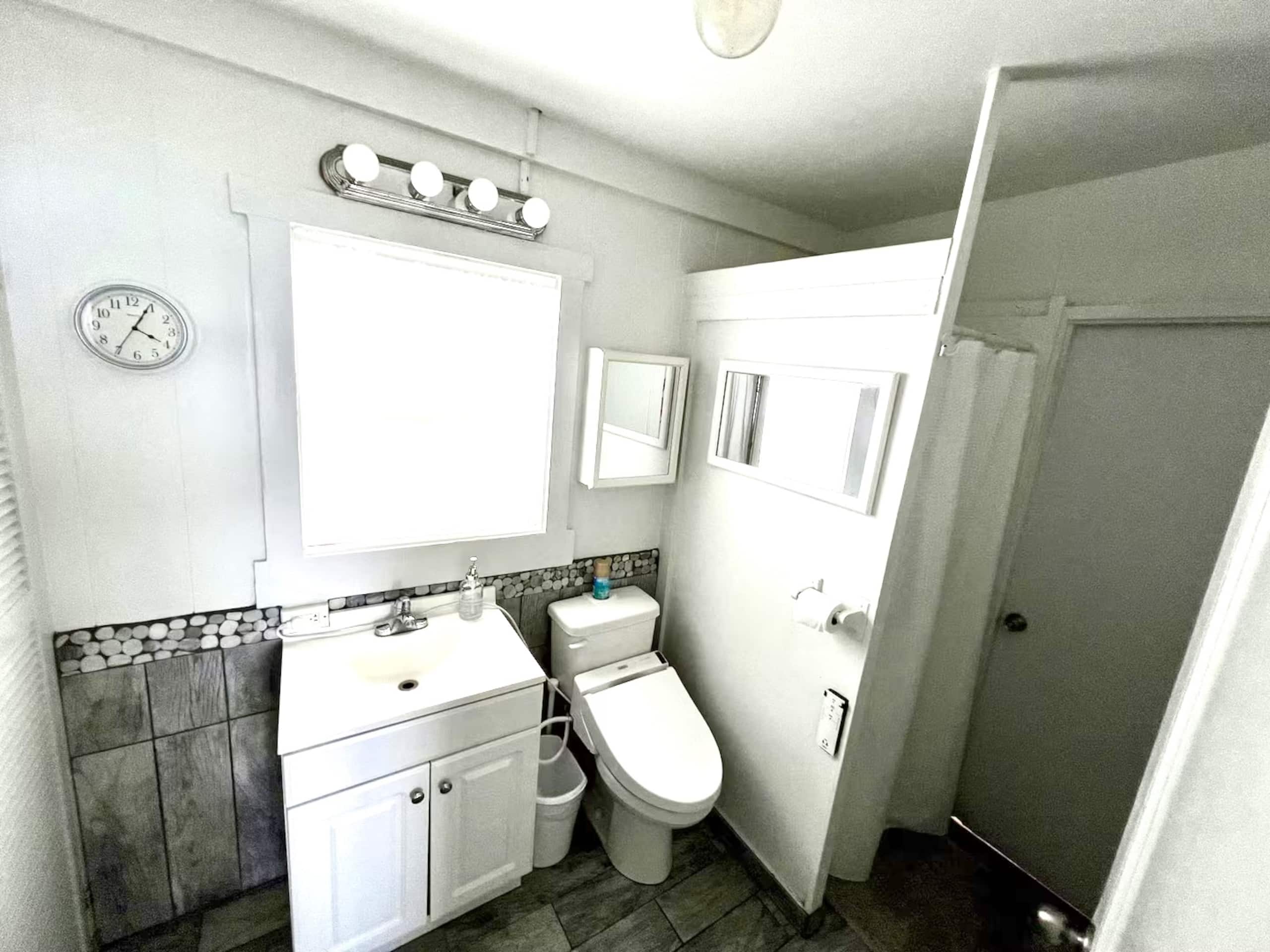 Villa in Laie · ★5.0 · 2 bedrooms · 2 beds · 1.5 private baths - Image 23