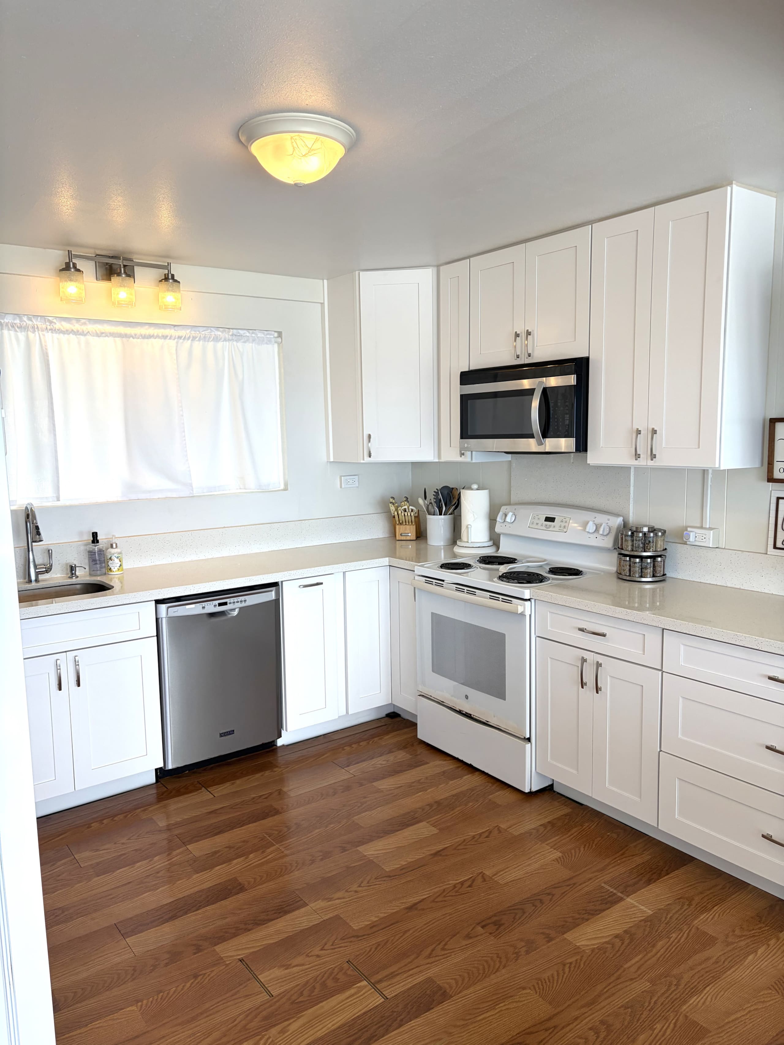 Villa in Laie · ★5.0 · 2 bedrooms · 2 beds · 1.5 private baths - Image 11