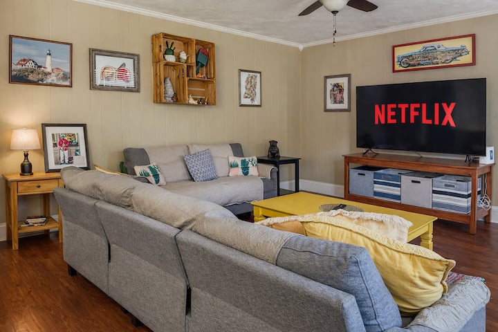 Fast Internet, Playground, Beach, Firepit - Gulfport, MS