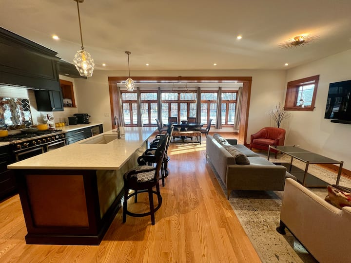 Inspired, Luxe Living In Logan Square On Blvd #1 - Chicago, IL