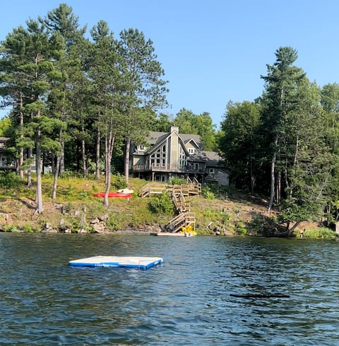 Popular Airbnb listing: KerryAnne - North Kawartha Lakehouse with Hot Tub in North Kawartha