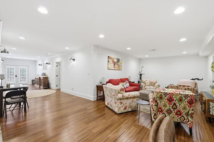 Sequoyah Private Suite. Mins To Campus/downtown! - Knoxville, TN